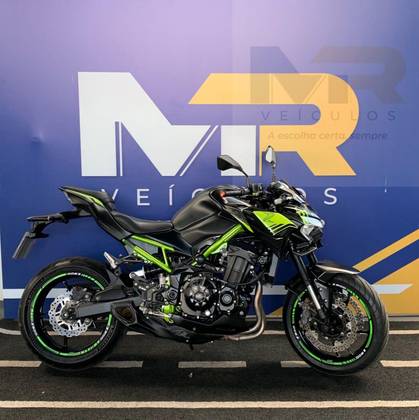 KAWASAKI Z900 